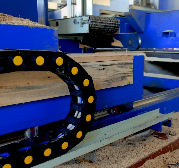 100 CM VERTICAL CHAIN  BAND SAW