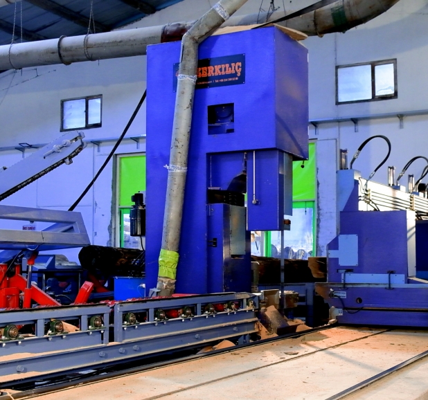 120 CM VERTICAL CHAINLESS BAND SAW