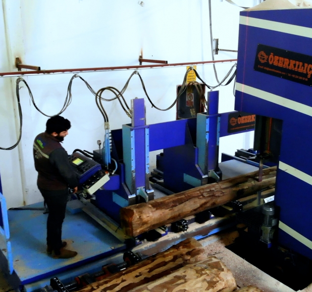 120 CM VERTICAL CHAINLESS BAND SAW