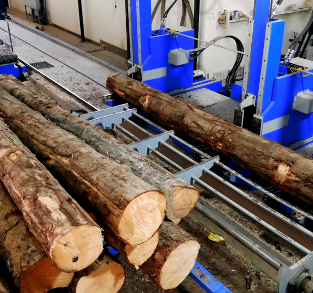 TOMRUK YÜKLEME RAMPASI HİDROLİKLİ(4 SIRALI)